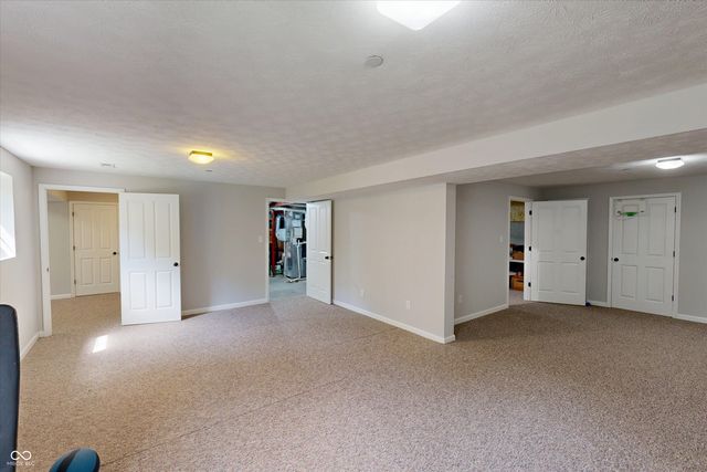 2978 Stone Creek Drive, Zionsville, IN 46077