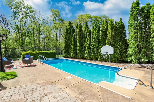 2978 Stone Creek Drive, Zionsville, IN 46077
