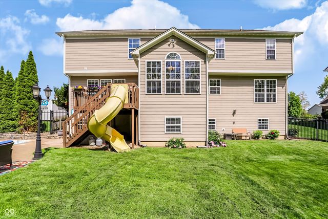 2978 Stone Creek Drive, Zionsville, IN 46077