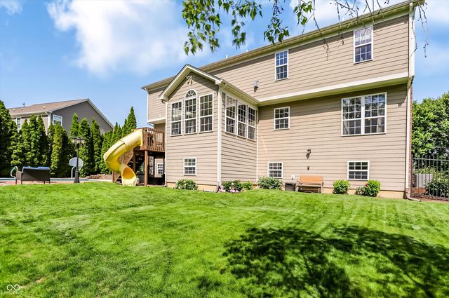2978 Stone Creek Drive, Zionsville, IN 46077