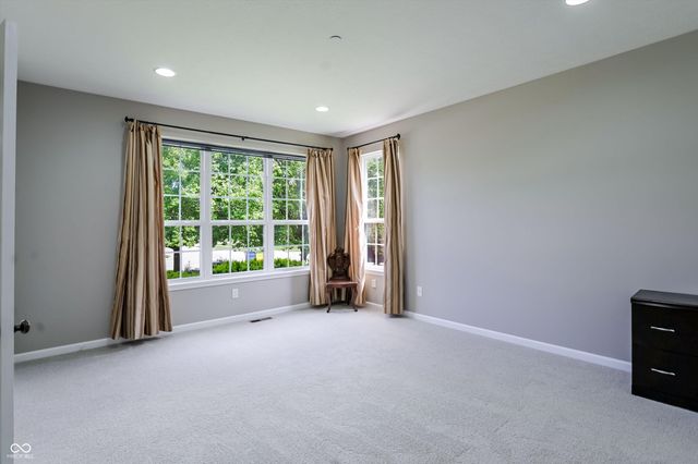 2978 Stone Creek Drive, Zionsville, IN 46077