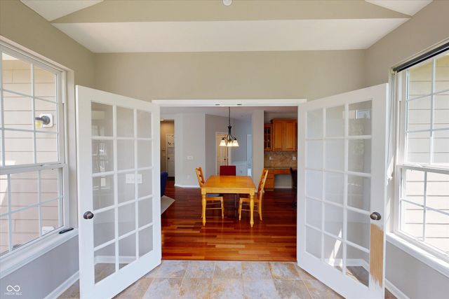 2978 Stone Creek Drive, Zionsville, IN 46077