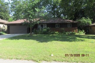 746 Buchanan Avenue, Kalamazoo, MI 49008