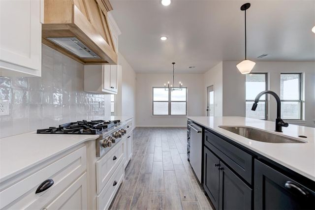 8576 Kayce Street, El Reno, OK 73036