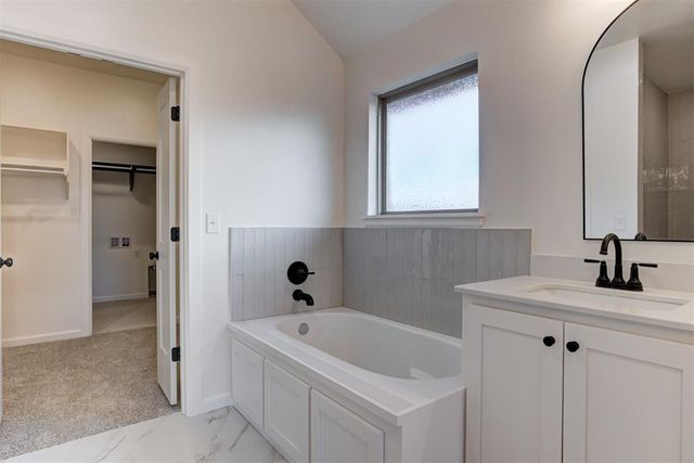 8576 Kayce Street, El Reno, OK 73036