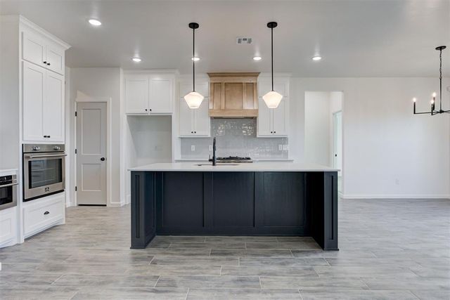 8576 Kayce Street, El Reno, OK 73036