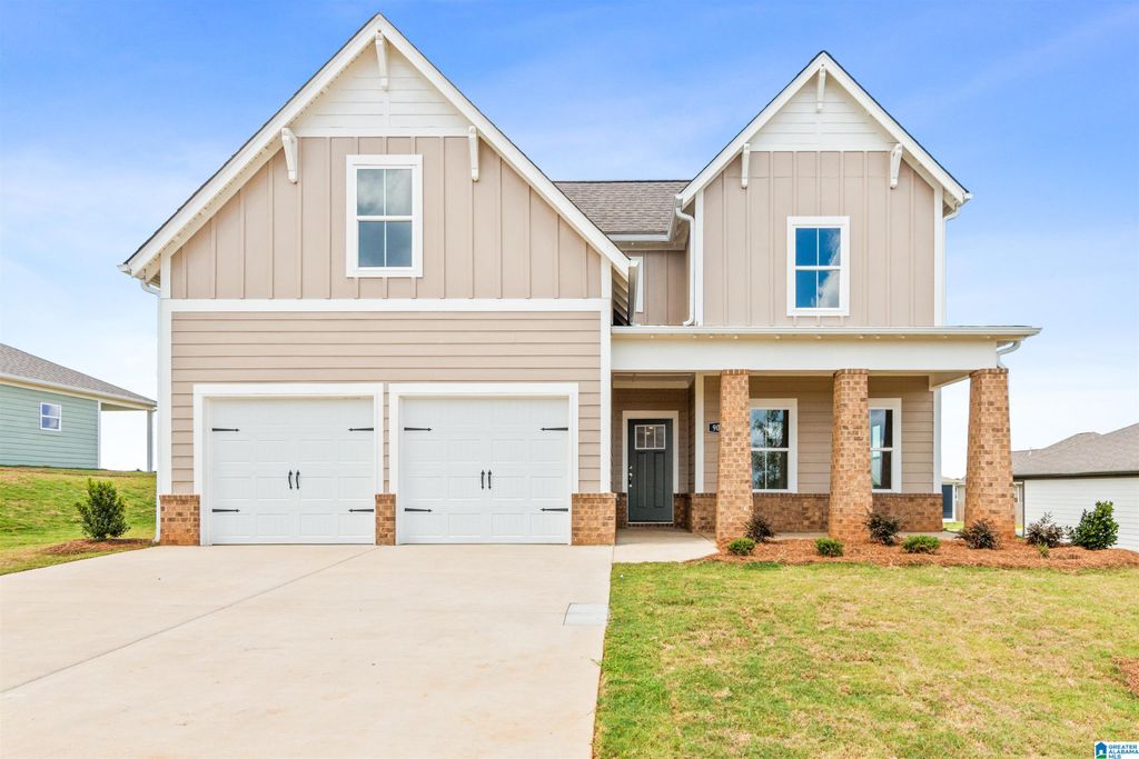 216 RIDGE BOULEVARD, Alabaster, AL 35007