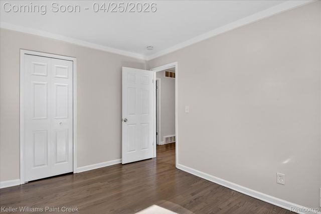 22546 Ira Boulevard, Warren, MI 48091