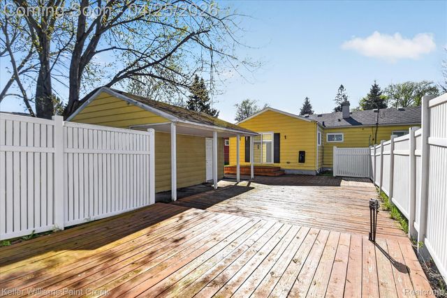 22546 Ira Boulevard, Warren, MI 48091
