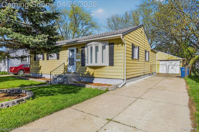 22546 Ira Boulevard, Warren, MI 48091