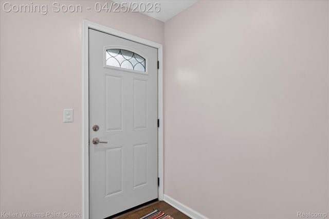 22546 Ira Boulevard, Warren, MI 48091