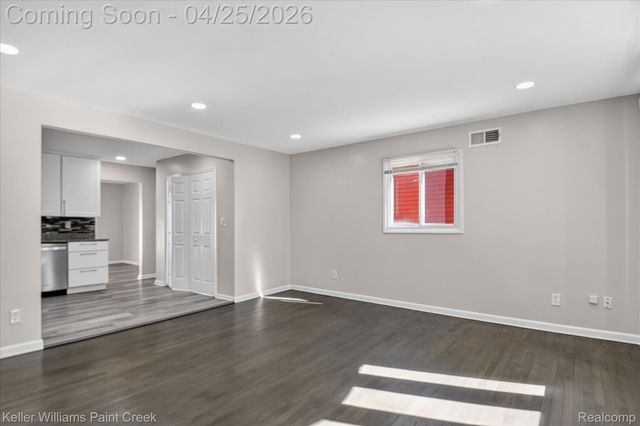 22546 Ira Boulevard, Warren, MI 48091