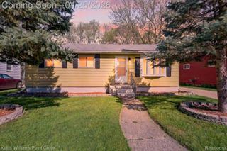 22546 Ira Boulevard, Warren, MI 48091