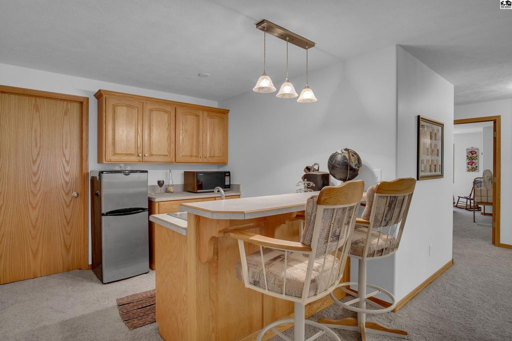 812 Arrowhead Road
