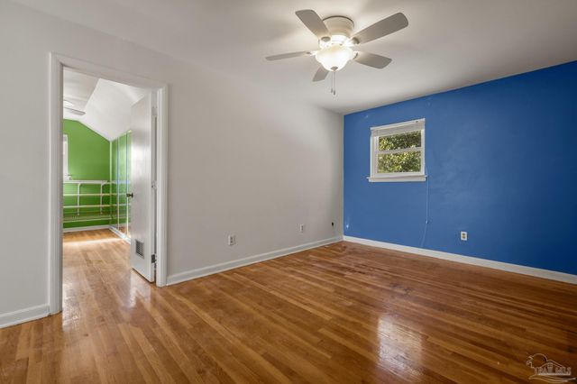 5415 Hibiscus Rd, Pensacola, FL 32504