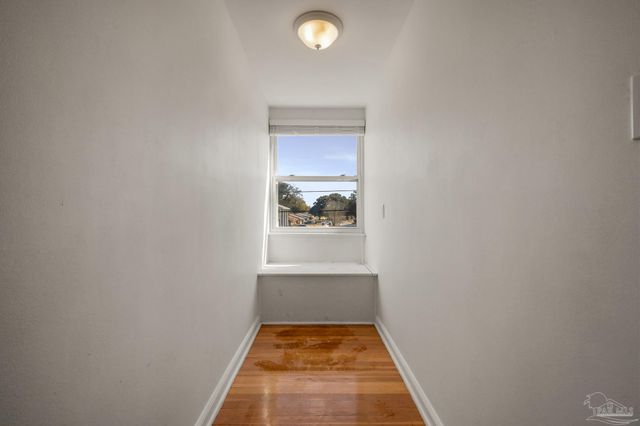 5415 Hibiscus Rd, Pensacola, FL 32504