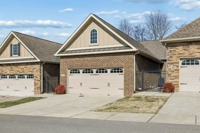 100 Placid Grove Ln Apt 903, Goodlettsville, TN 37072