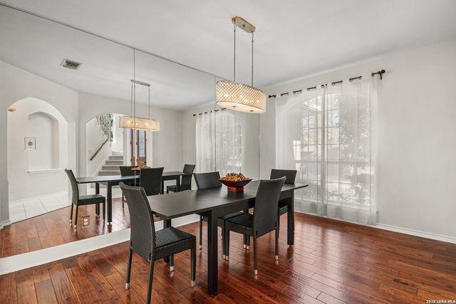 2523 Hollow Village, San Antonio, TX 78231