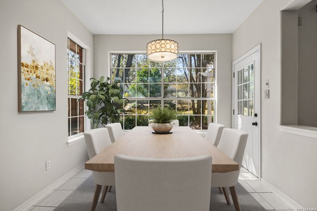 2523 Hollow Village, San Antonio, TX 78231