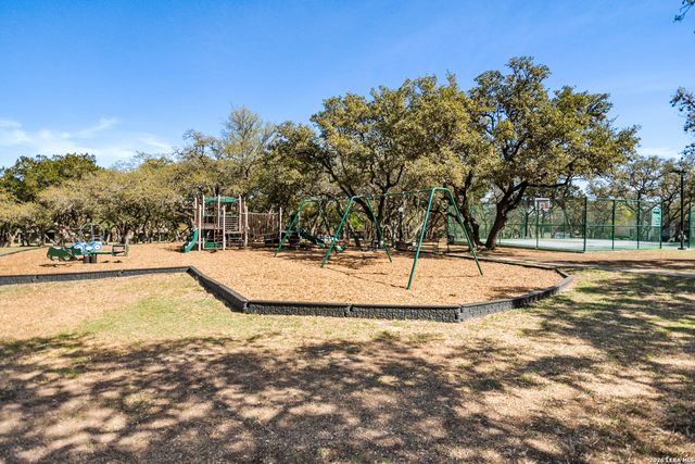 2523 Hollow Village, San Antonio, TX 78231