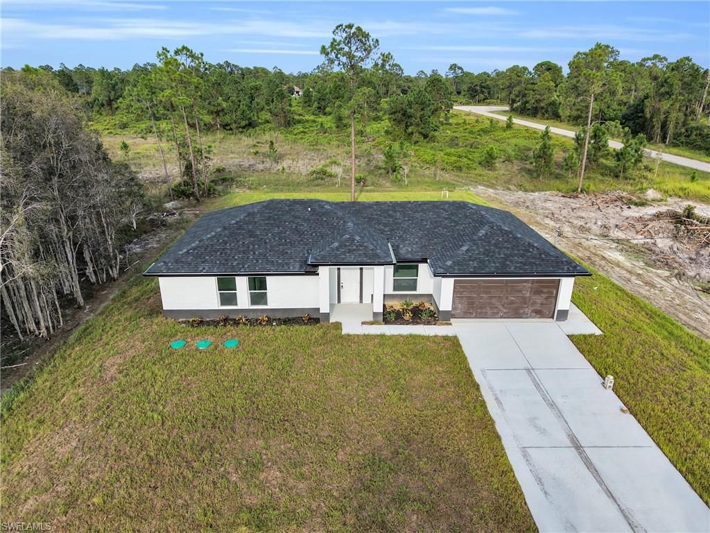 863 Burrows AVE, LEHIGH ACRES, FL 33974 — photo 4