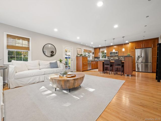 30 Lexington Avenue, Suffern, NY 10901