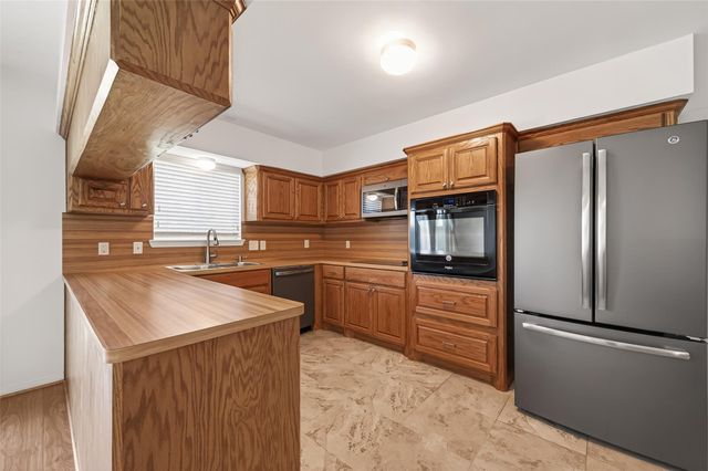 4834 Spellman Road, Houston, TX 77035