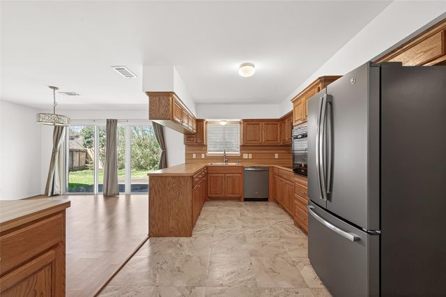 4834 Spellman Road, Houston, TX 77035