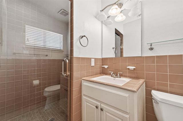 4834 Spellman Road, Houston, TX 77035