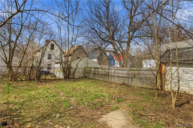 88 Roehrer Avenue, Buffalo, NY 14208