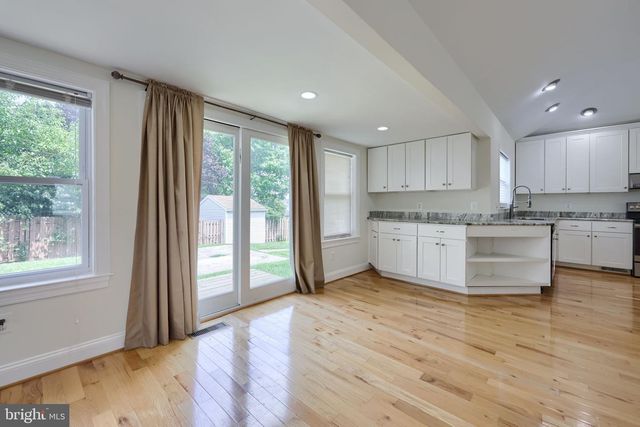 419 COTTAGE PL, Red Lion, PA 17356
