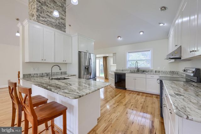 419 COTTAGE PL, Red Lion, PA 17356