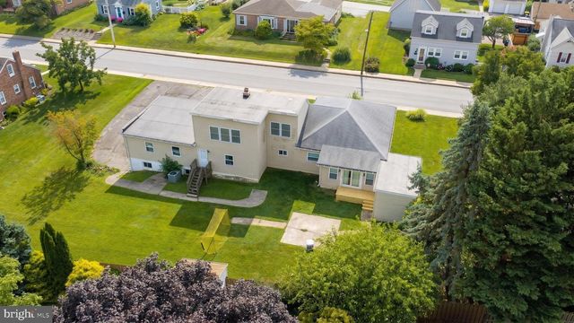 419 COTTAGE PL, Red Lion, PA 17356
