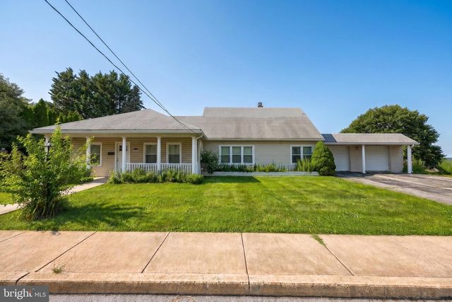 419 COTTAGE PL, Red Lion, PA 17356