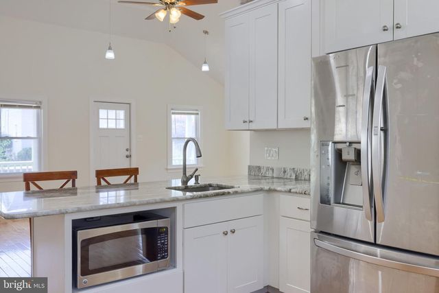 419 COTTAGE PL, Red Lion, PA 17356