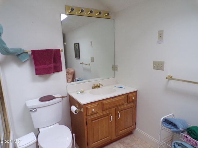 20 Westwood Drive, Queensbury, NY 12804