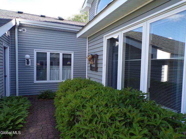 20 Westwood Drive, Queensbury, NY 12804