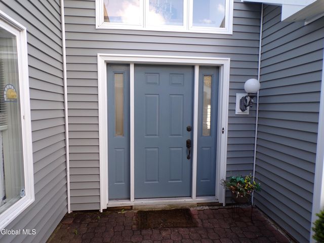 20 Westwood Drive, Queensbury, NY 12804