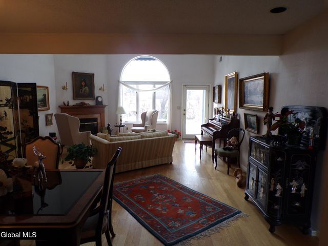 20 Westwood Drive, Queensbury, NY 12804