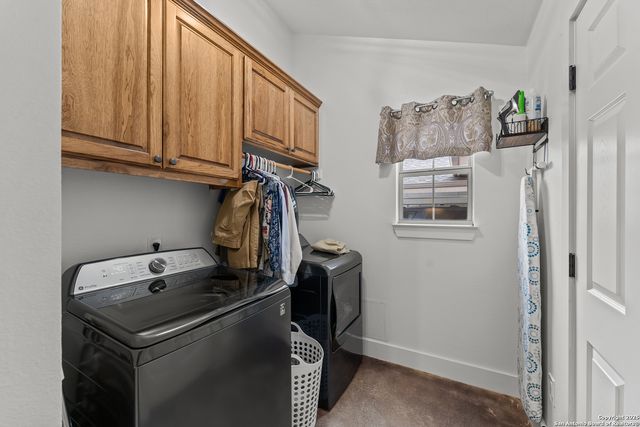 104 Woodcreek, La Vernia, TX 78121