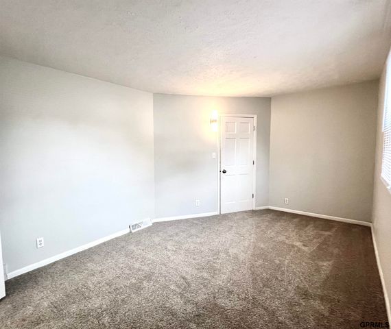 1430 N Keene Avenue, Fremont, NE 68025