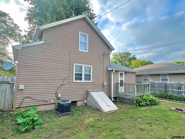 1430 N Keene Avenue, Fremont, NE 68025