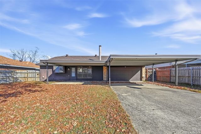 2708 Chisolm Trail, Mesquite, TX 75150