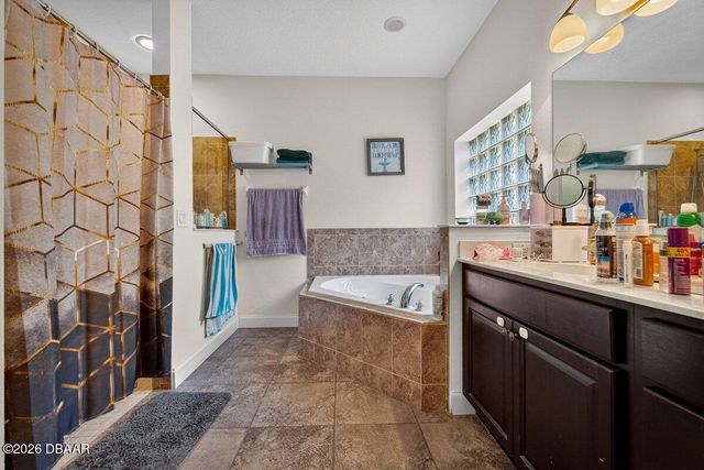 139 Creek Forest Lane, Ormond Beach, FL 32174