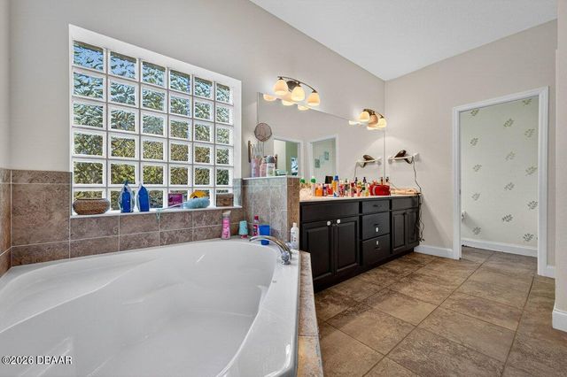 139 Creek Forest Lane, Ormond Beach, FL 32174