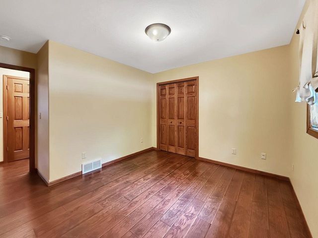 1304 2nd Ave SW, Minot, ND 58701