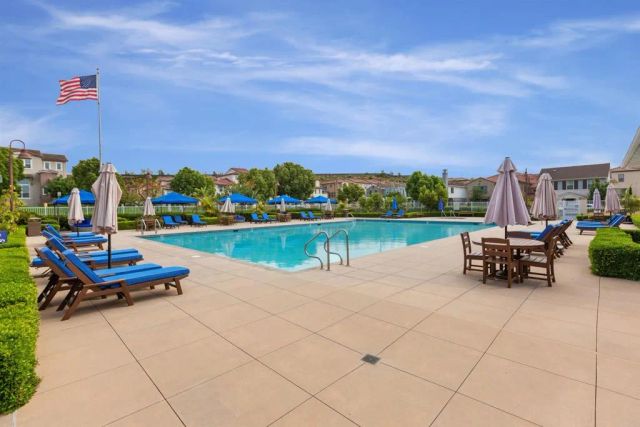 4372 Pacifica Way 6, Oceanside, CA 92056