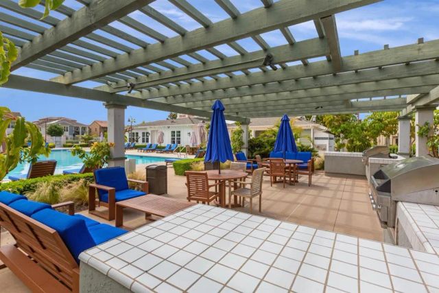 4372 Pacifica Way 6, Oceanside, CA 92056