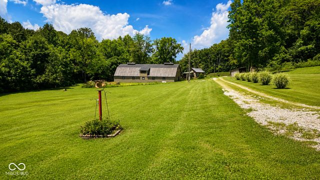 10553 W Us Highway 50, Norman, IN 47264