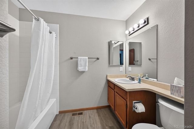 9147 W Cedar Drive B, Lakewood, CO 80226